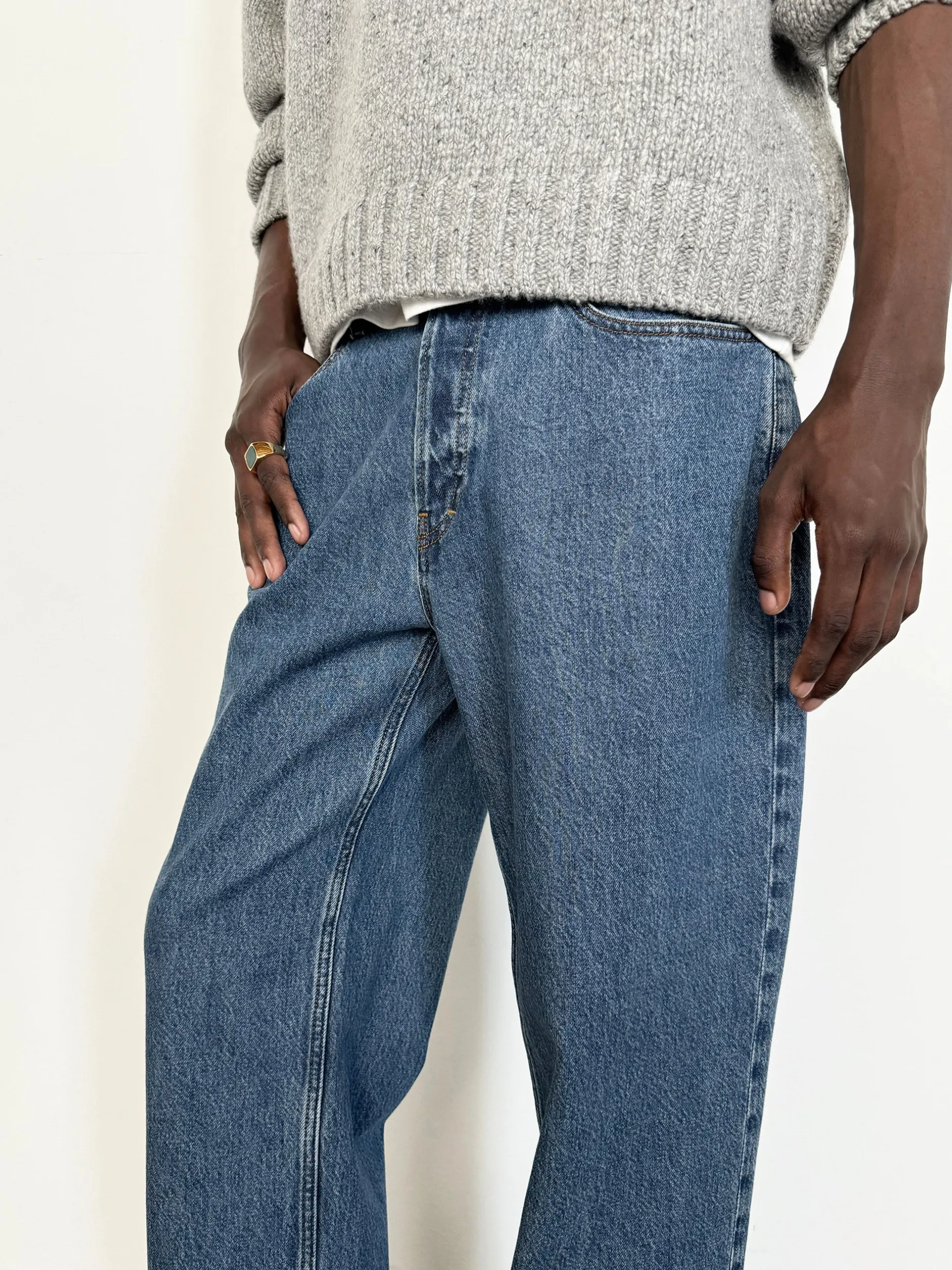 FRAME Baggy Jean in< Wide Leg