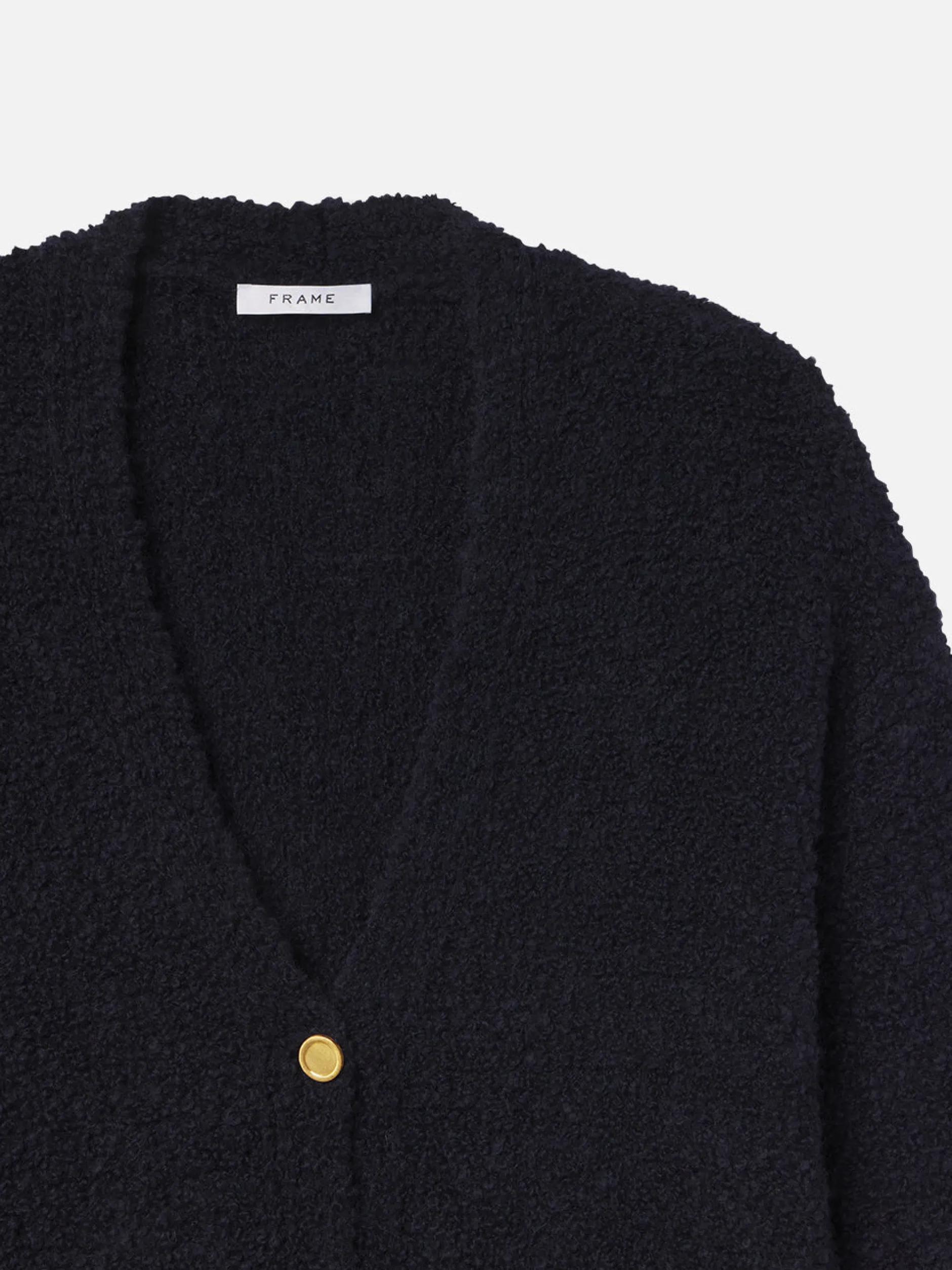 FRAME Boyfriend Boucle Cardi in<Women Sweaters