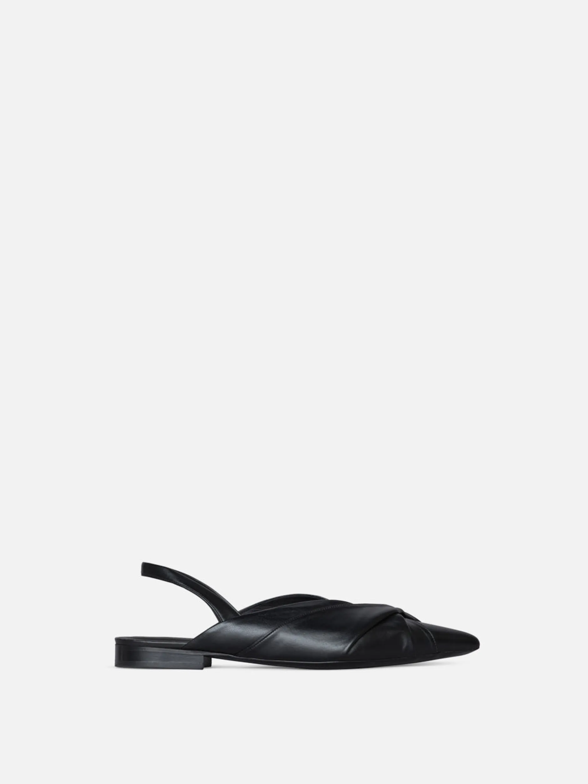 FRAME Camille Slingback Flat in<Women All Accessories & Shoes