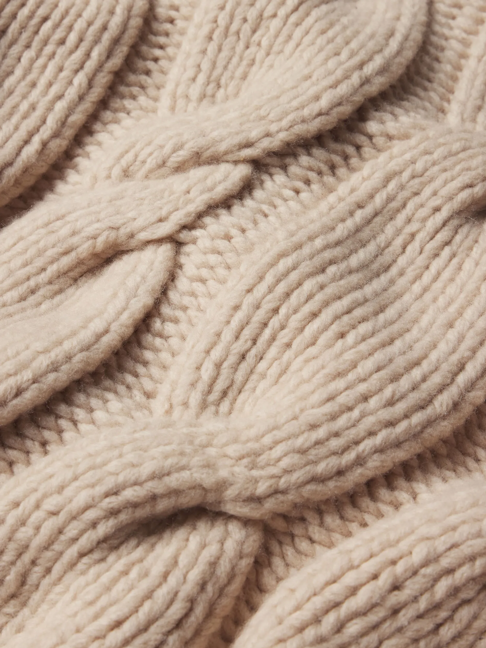 FRAME Chunky Cable Sweater in< Sweaters & Hoodies
