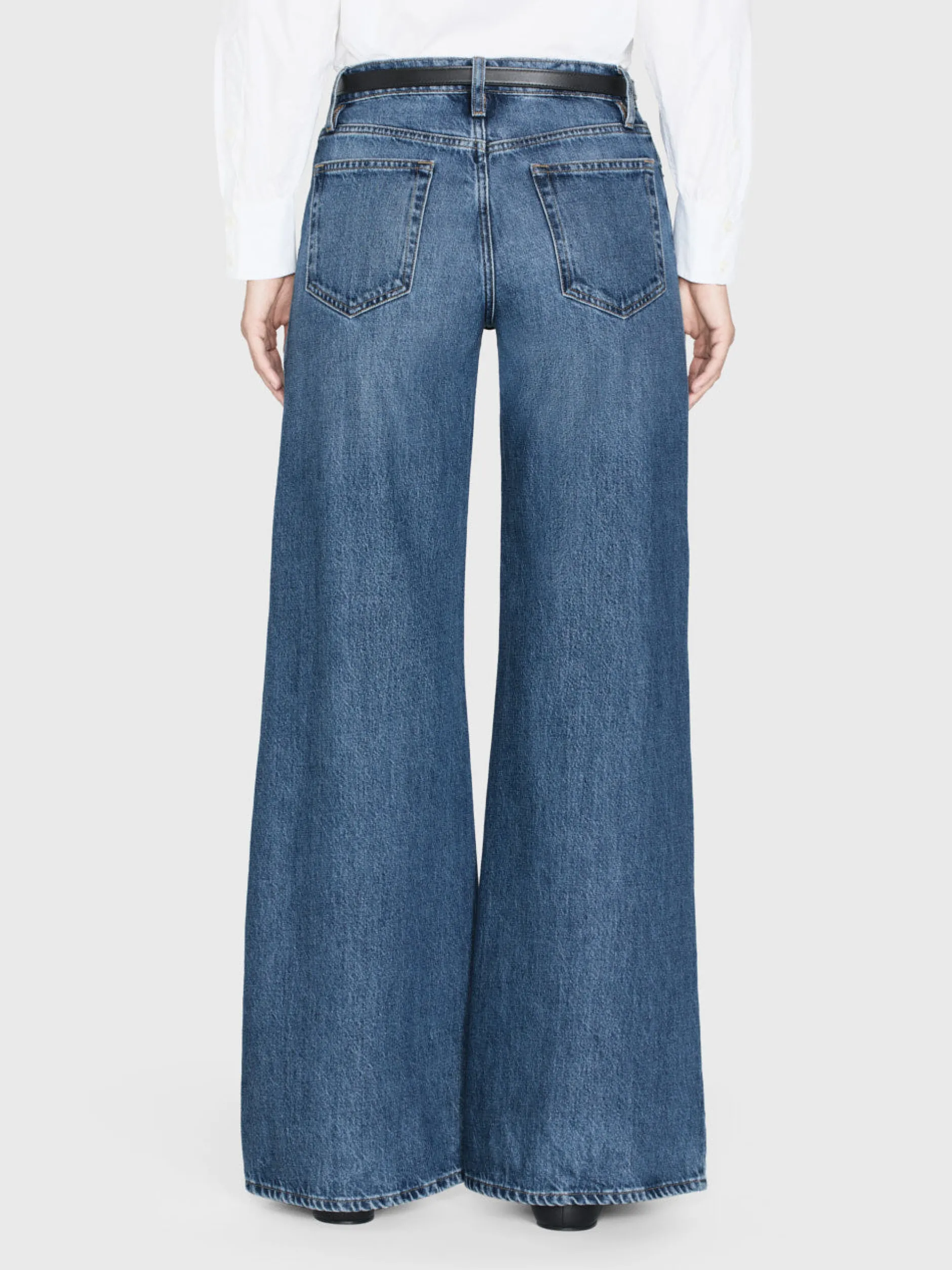 FRAME Easy Wide Flare in<Women Wide Leg