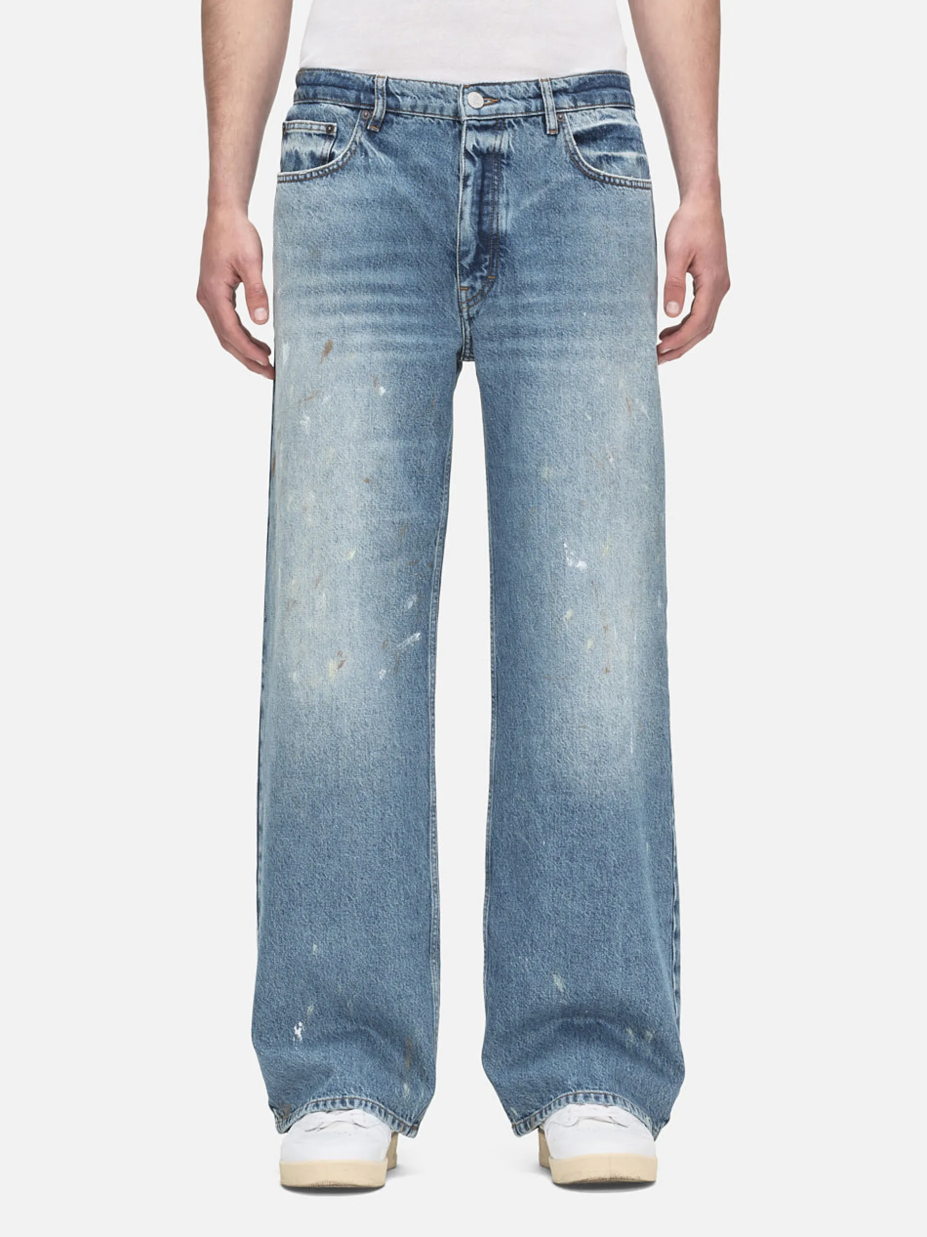 FRAME Extra Wide Leg Jean in< Wide Leg