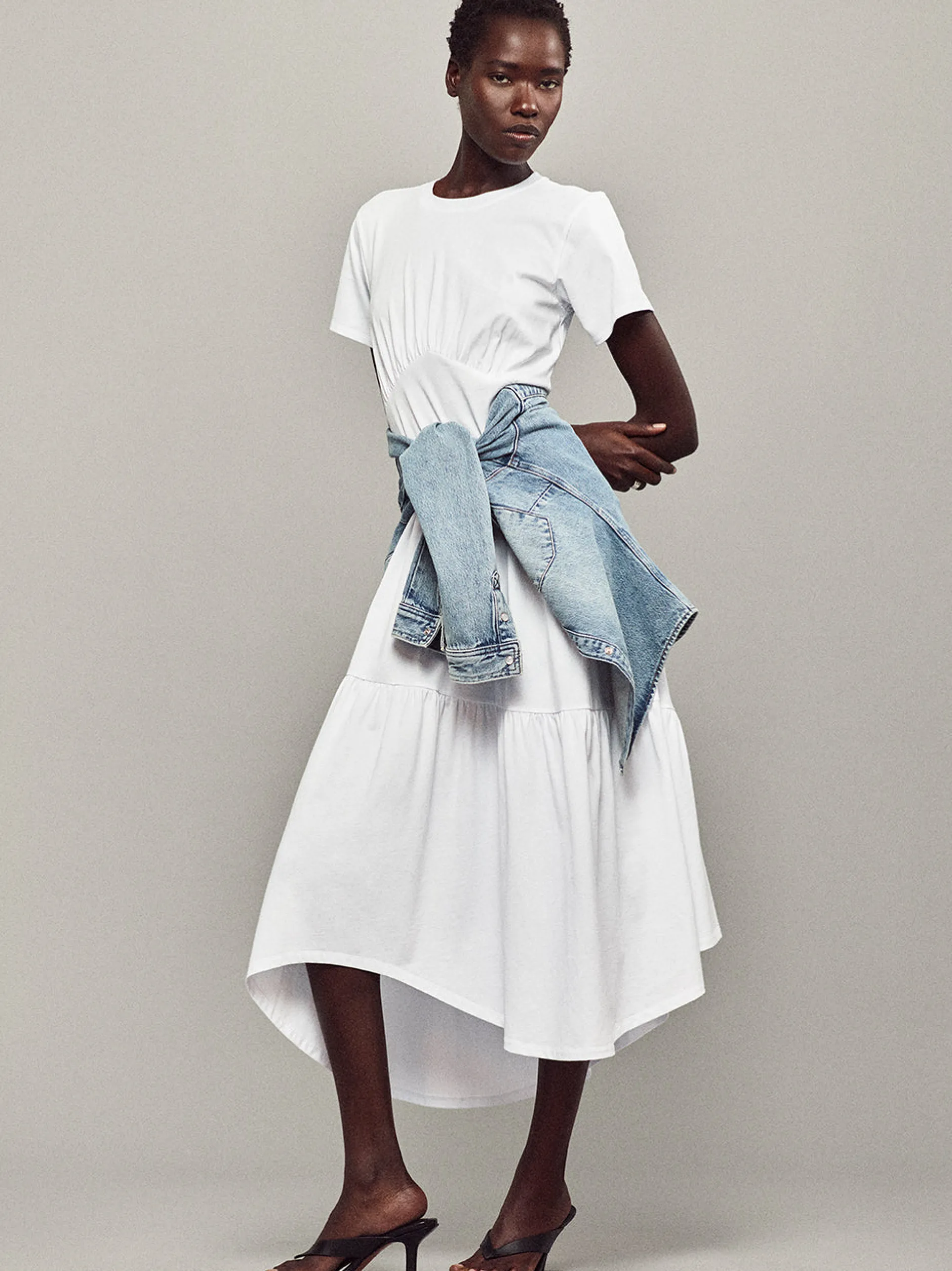 FRAME Gathered Seam Short Sleeve Dress in<Women Dresses & Jumpsuits