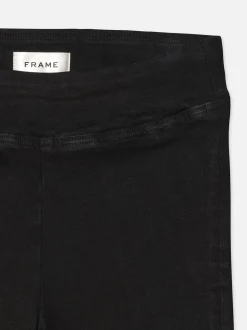 FRAME Jetset Capri in Sheen Noir<Women Skirts & Shorts