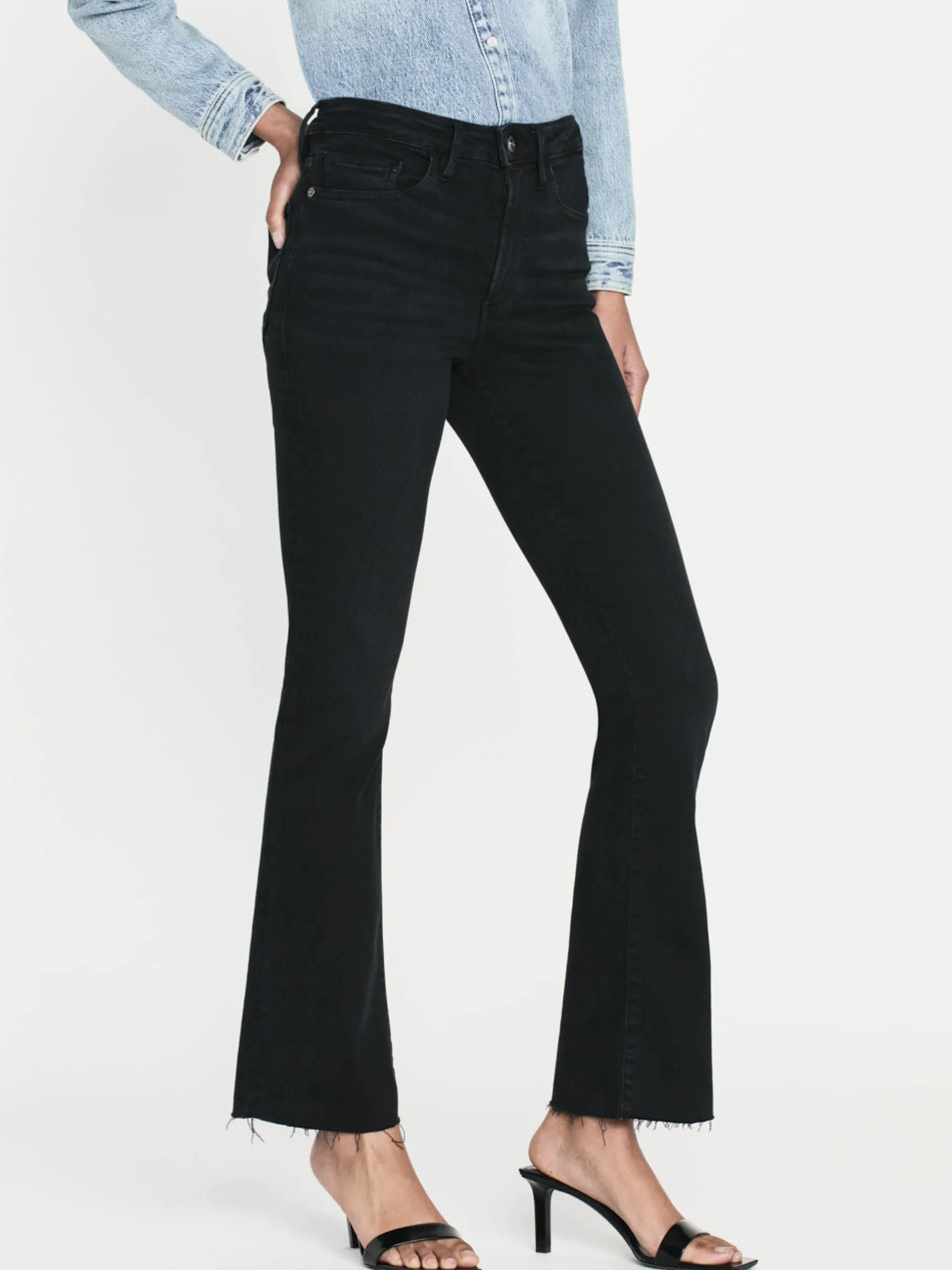 FRAME Le Crop Mini Boot Raw Fray in<Women Bootcut