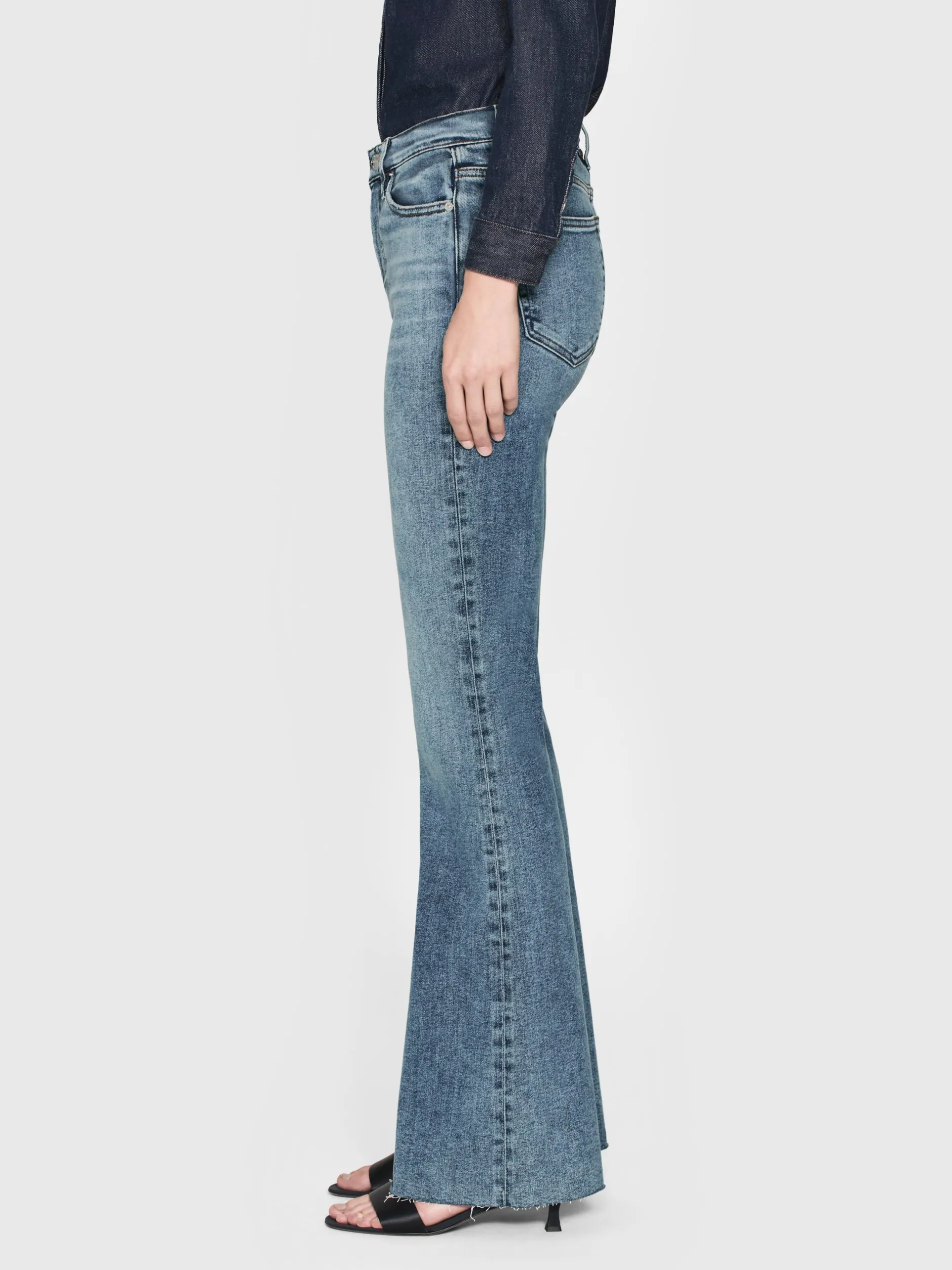 FRAME Le Easy Flare in Rowley Raw After<Women Flare