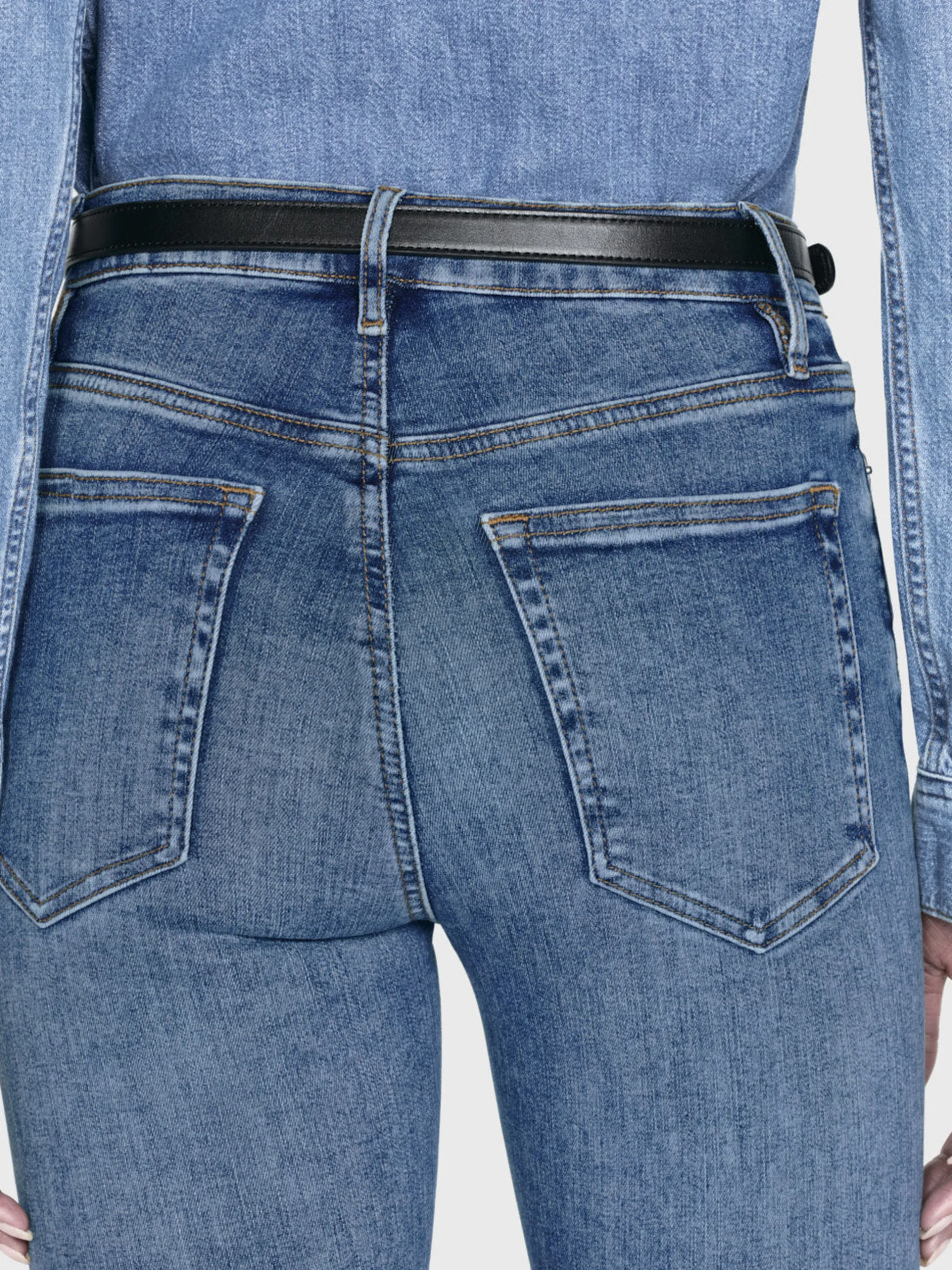 FRAME Le High Flare in<Women Flare|Long