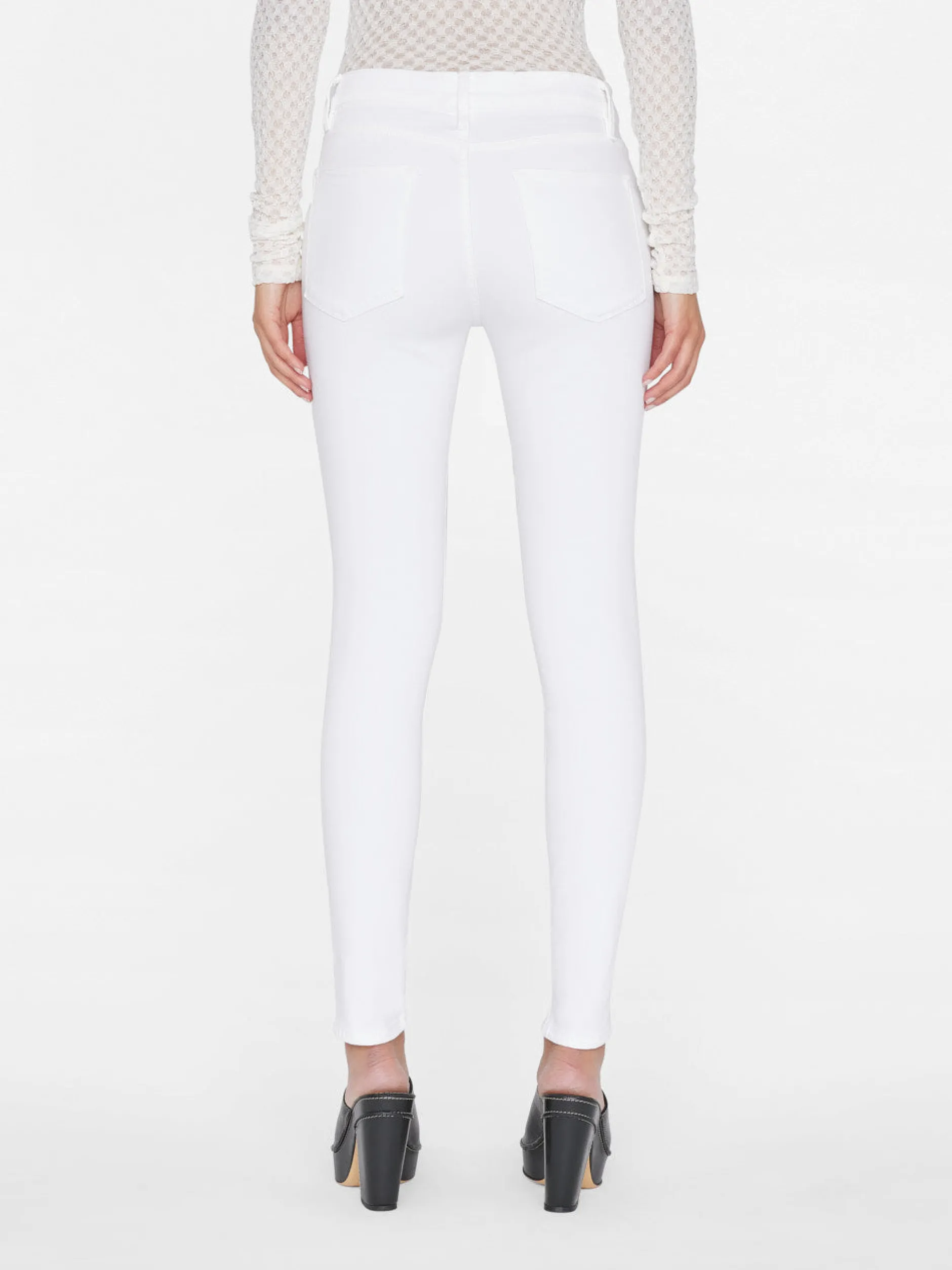 FRAME Le High Skinny in<Women Skinny