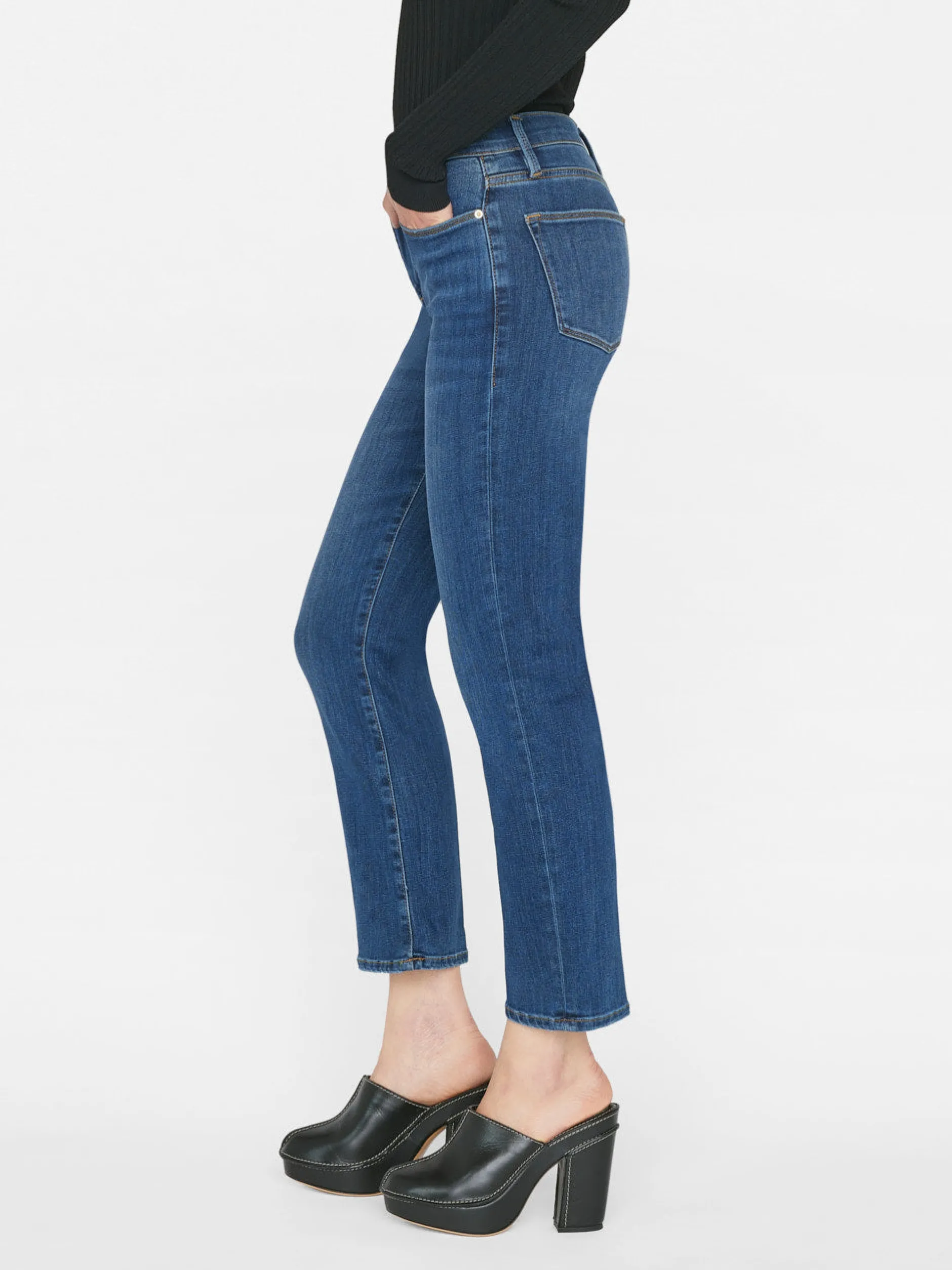 FRAME Le High Straight in<Women Straight