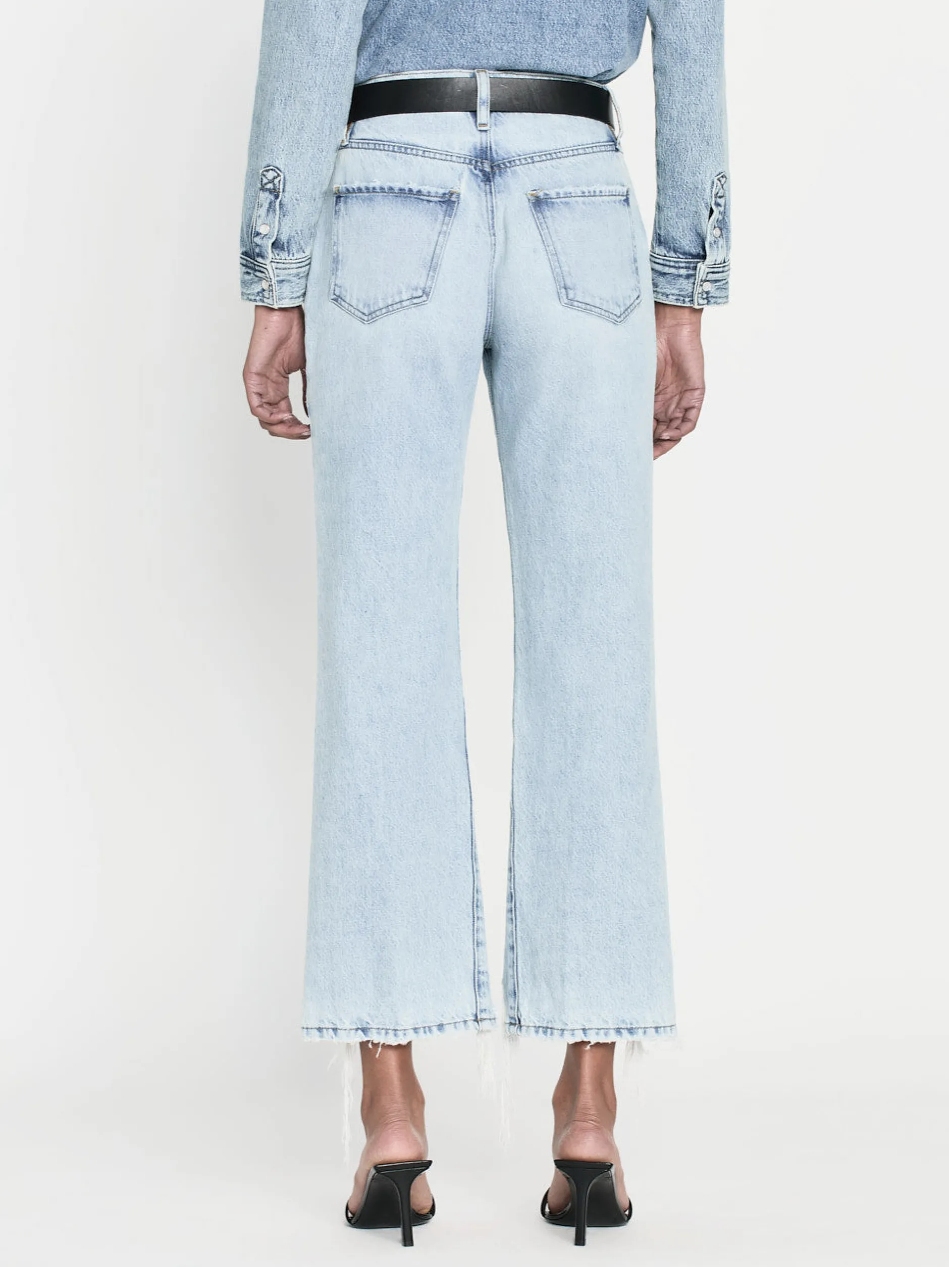 FRAME Le Jane Crop Bite Hem in Fizz Indigo<Women Straight