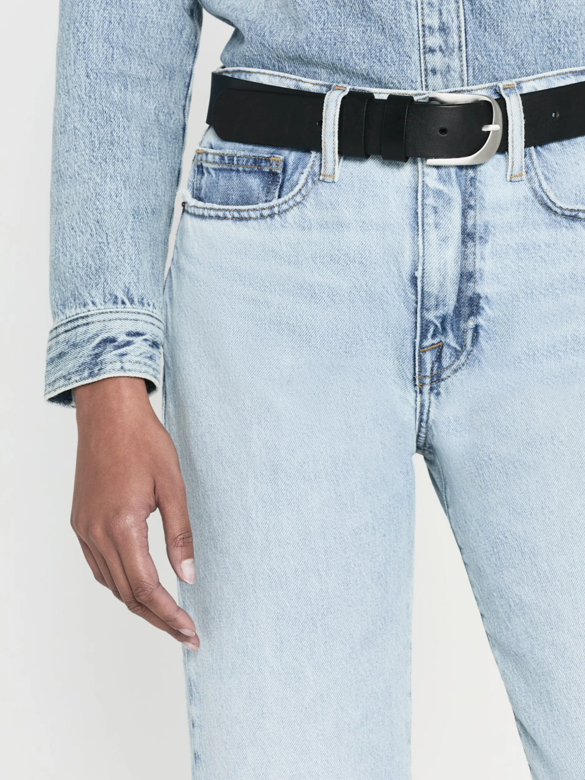 FRAME Le Jane Crop Bite Hem in Fizz Indigo<Women Straight