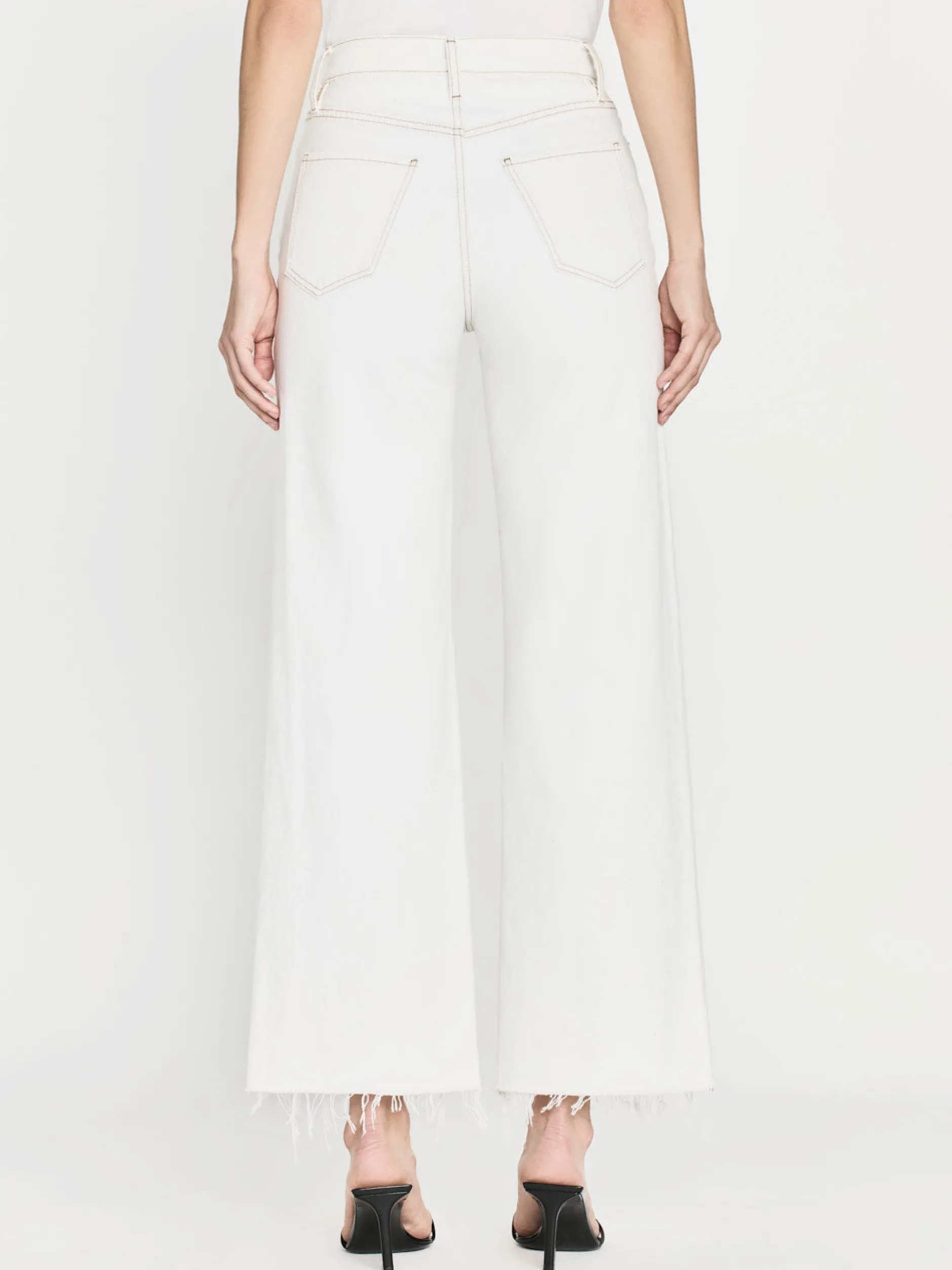 FRAME Le Jane Wide Crop Raw Fray in Au Natural Clean<Women Wide Leg