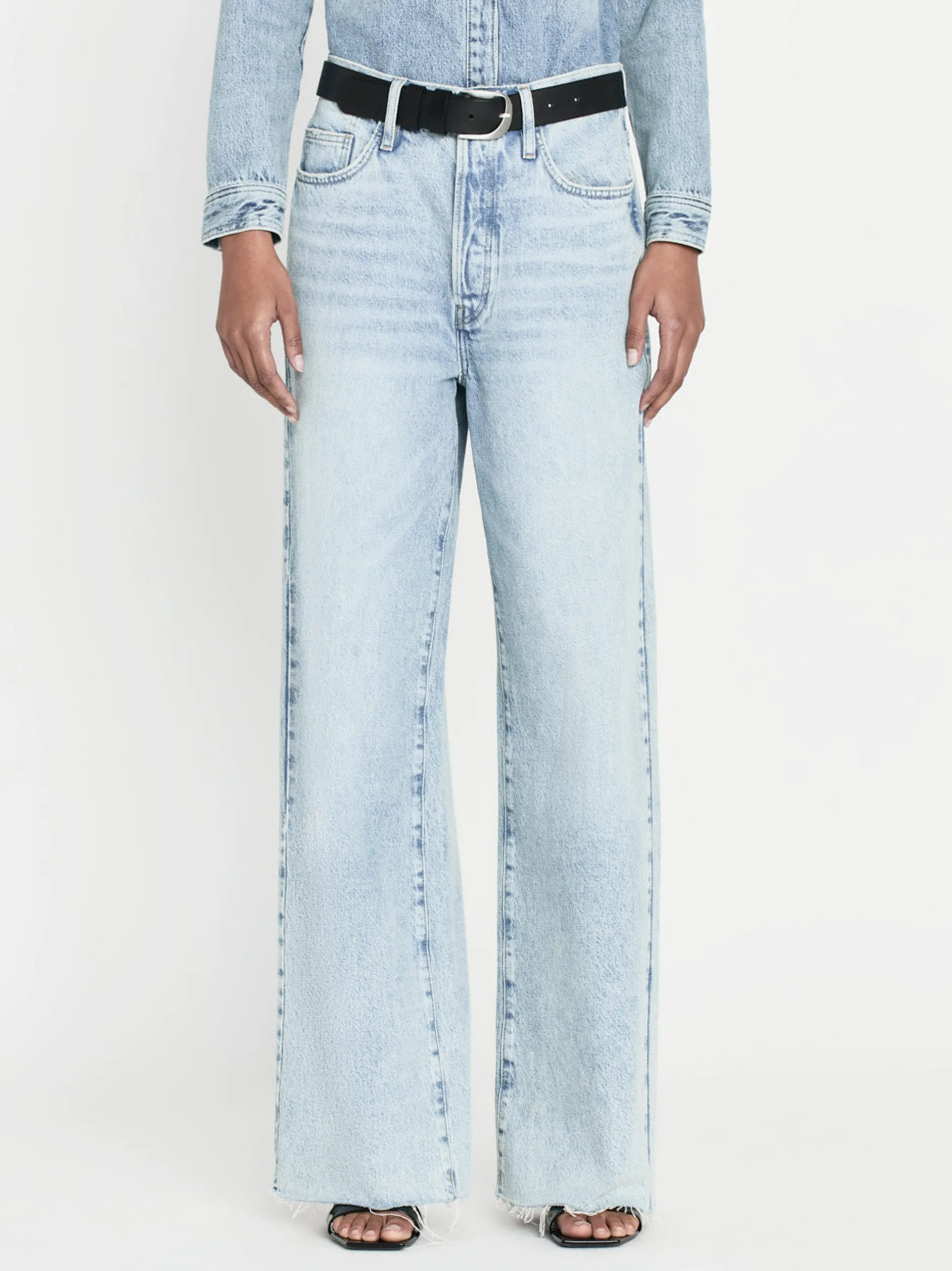 FRAME Le Low Baggy Wide Leg in Fizz Indigo<Women Wide Leg