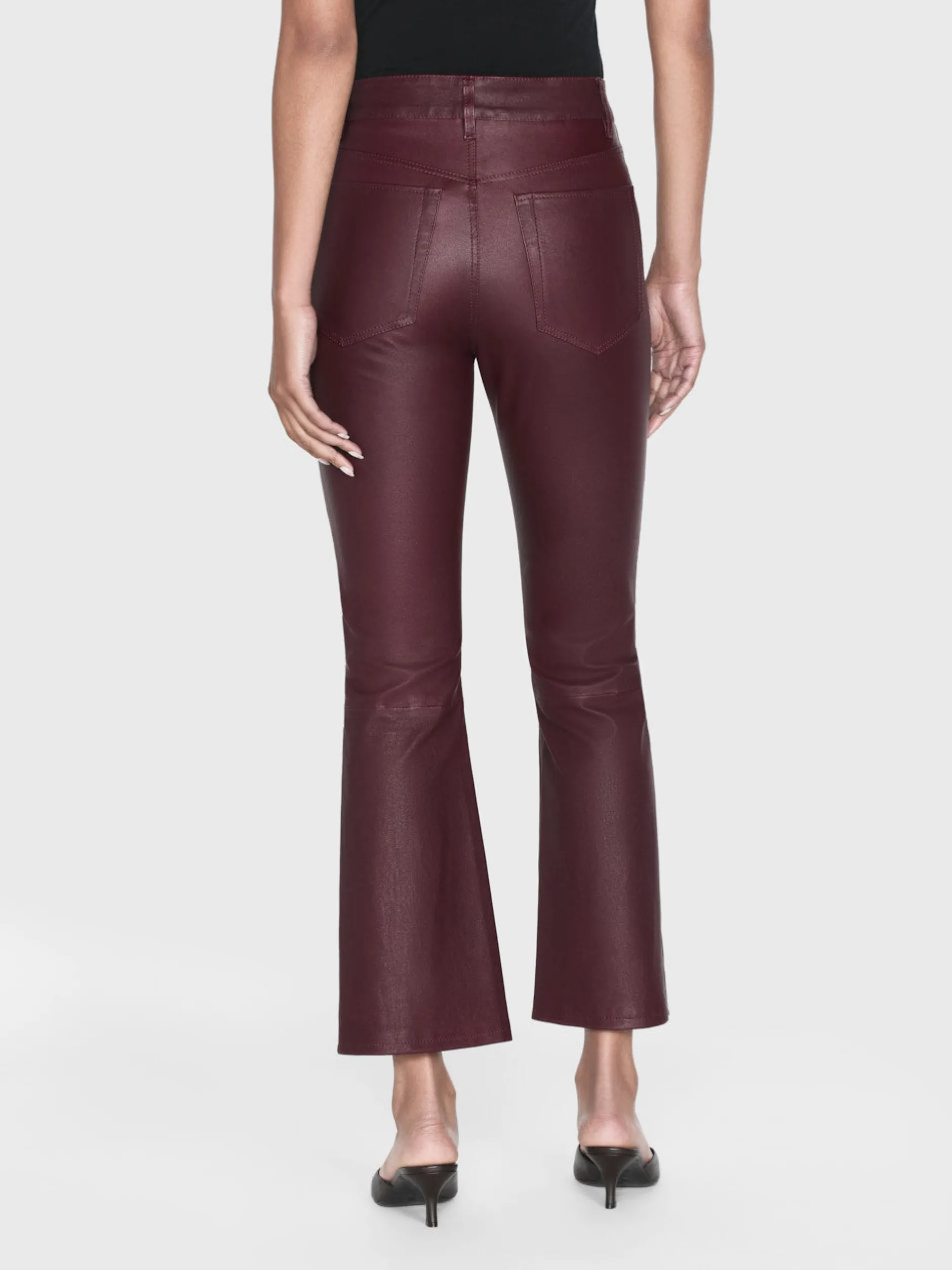 FRAME Leather Le Crop Mini Boot in<Women Leather & Suede|Pants