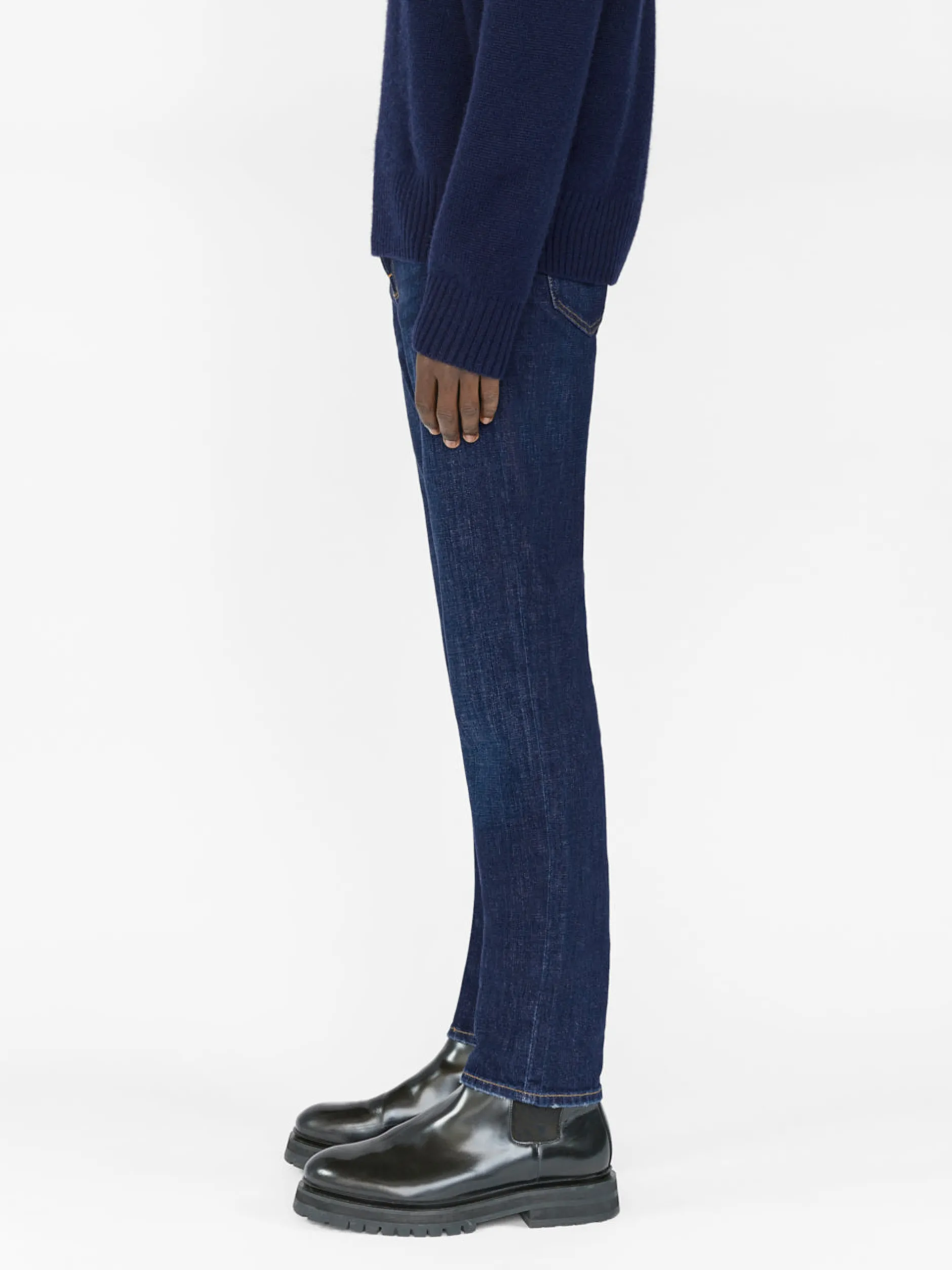 FRAME L'Homme Slim in< Slim