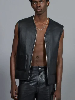 FRAME Shearling Vest in Stone Beige/Black< Leather & Suede|Jackets & Coats