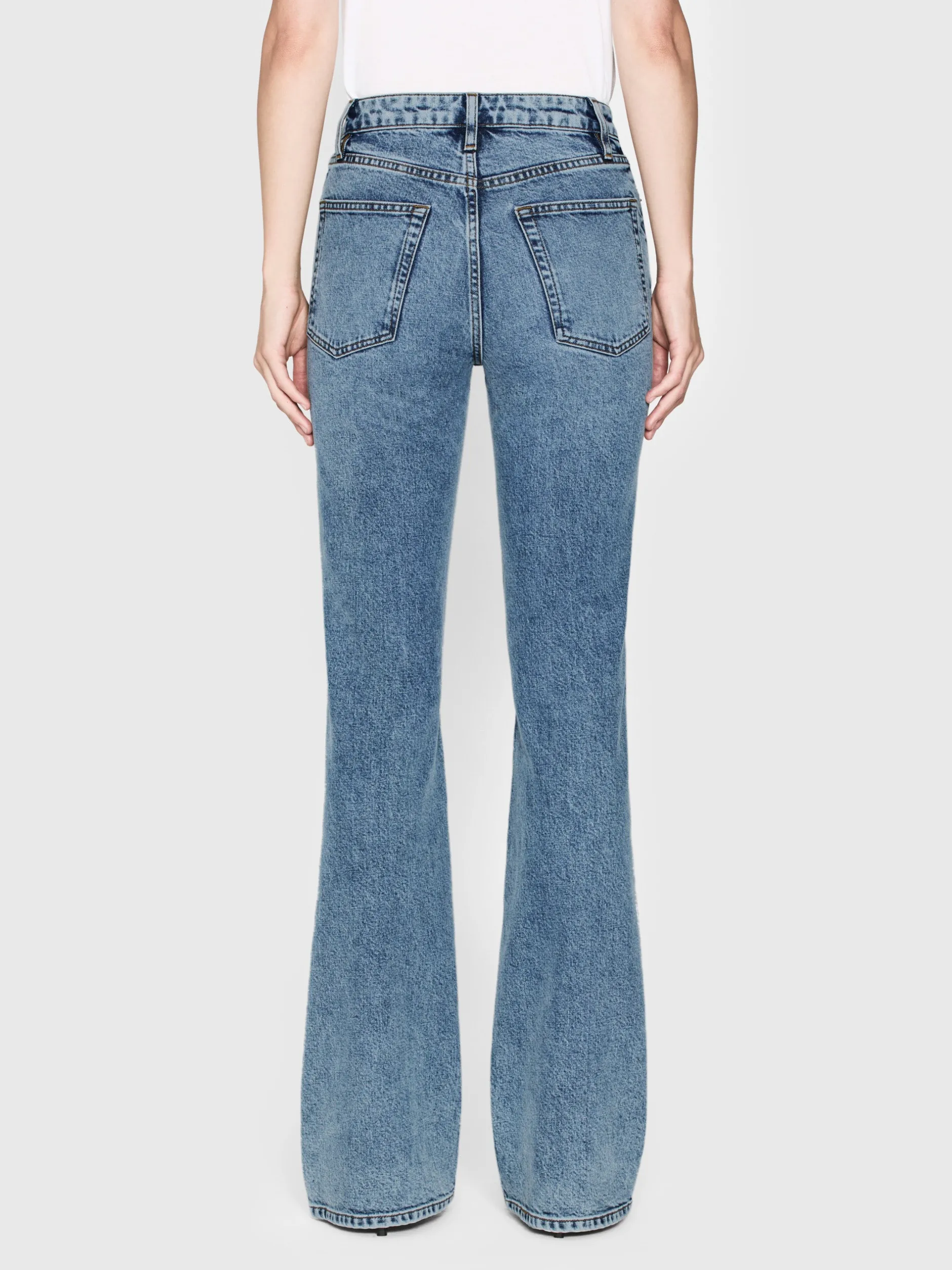 FRAME The Arrow in<Women Bootcut|Long