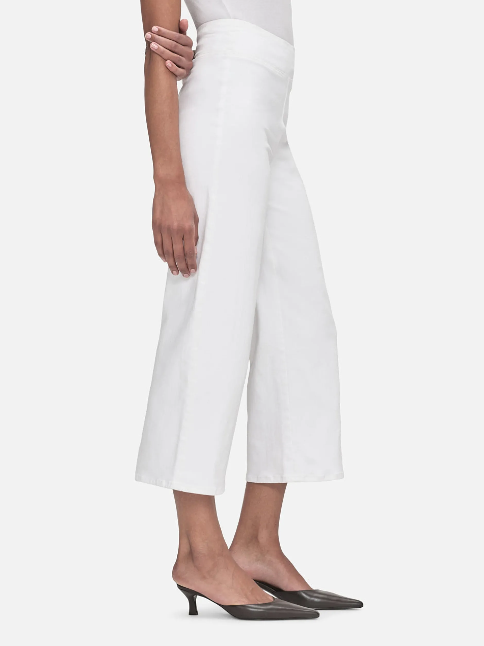 FRAME The Jetset Wide Crop in<Women Wide Leg