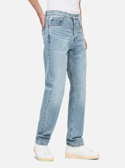 FRAME The Straight Jean in< Straight