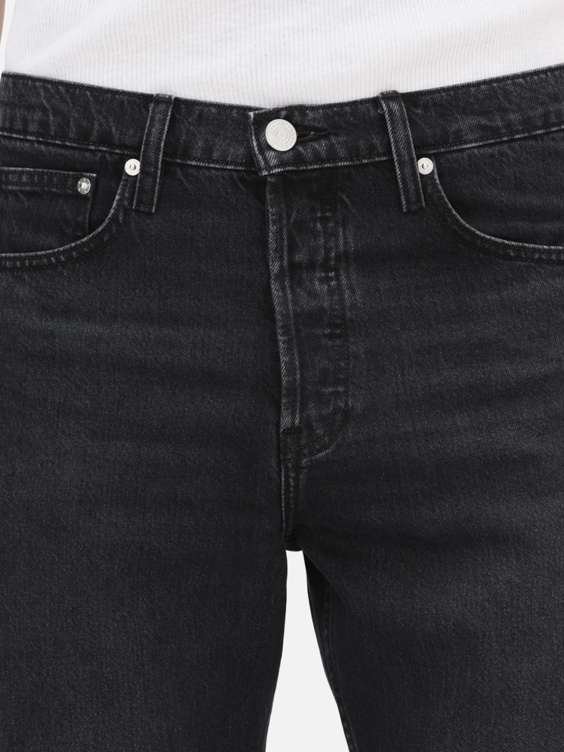FRAME The Straight Jean in< Straight