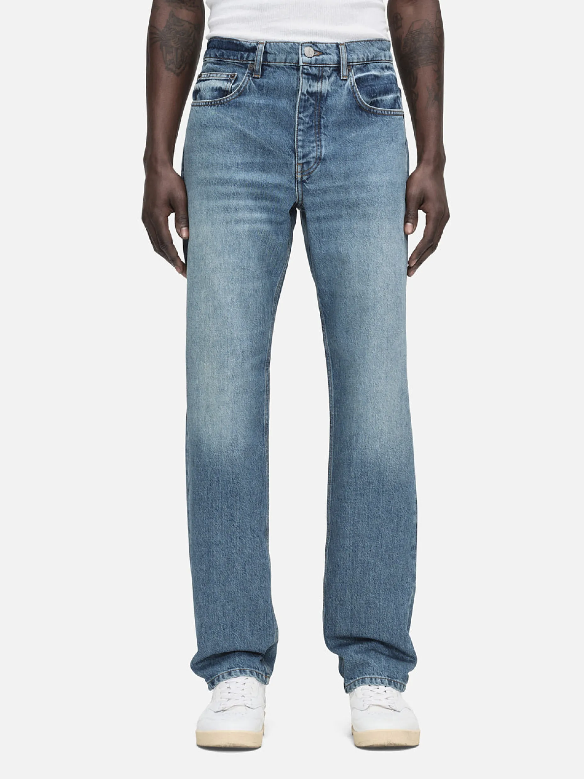 FRAME The Straight Jean in Raywood Clean< Straight