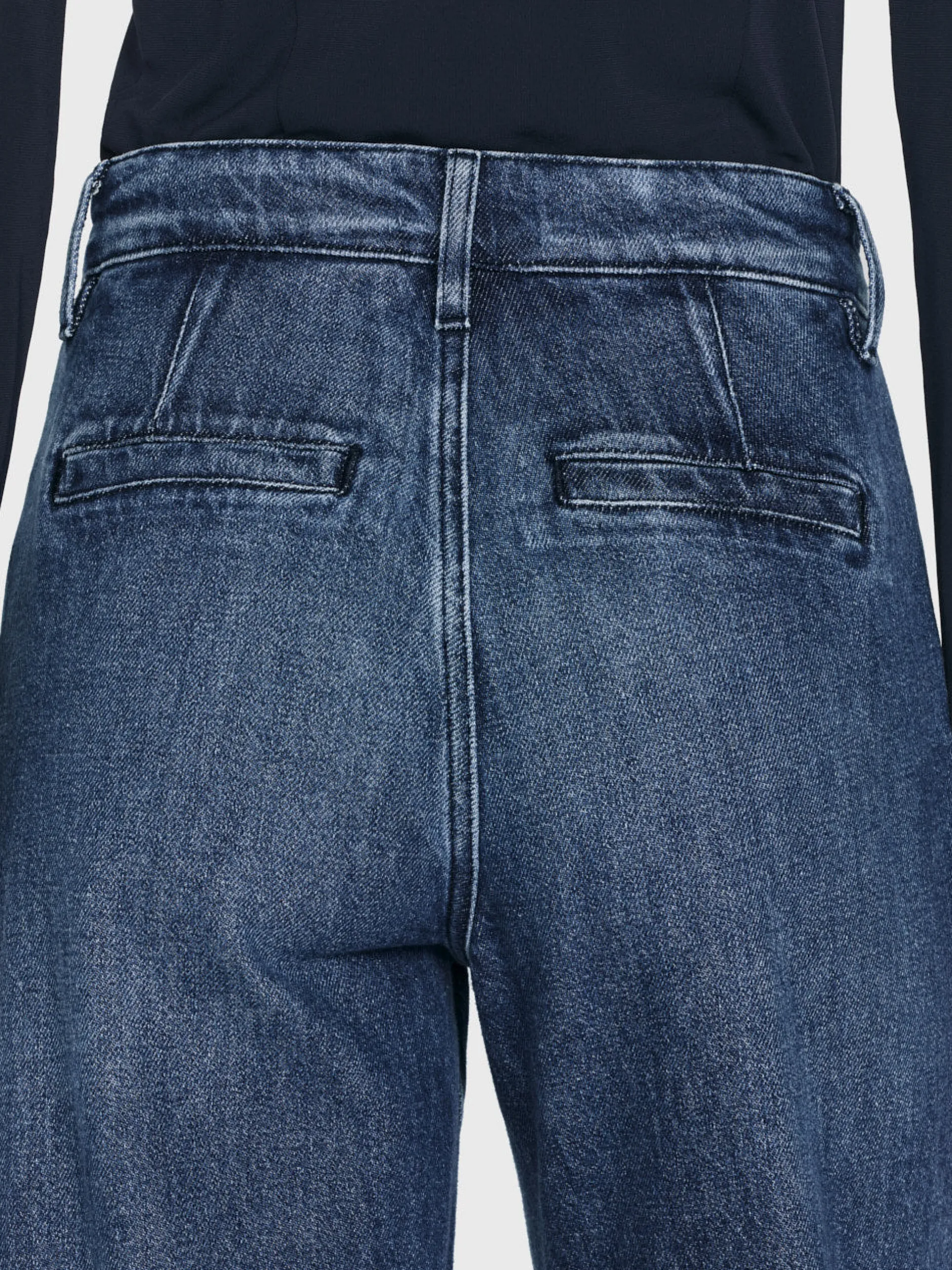 FRAME The Tailored Denim Trouser in<Women Wide Leg|Long